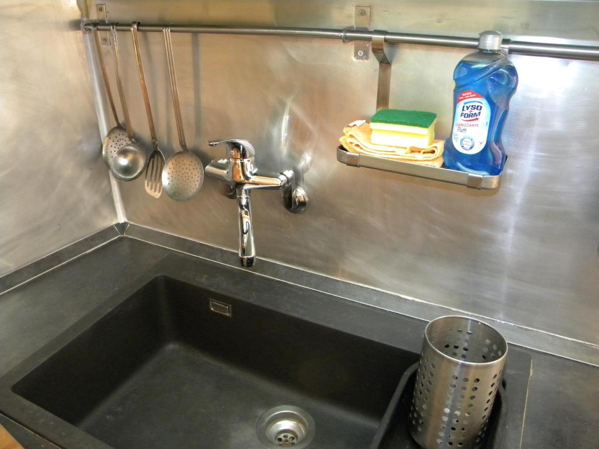 Bologna House Pratello 2 Apartment ภายนอก รูปภาพ
